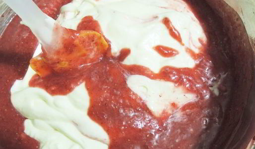 торт-мусс клубника в шоколаде