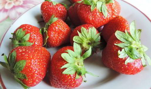 торт-мусс клубника в шоколаде