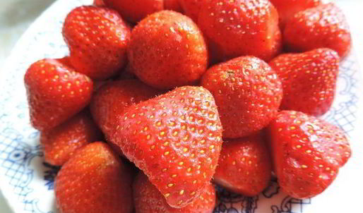 торт-мусс клубника в шоколаде