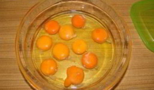 кулич пасхальный с изюмом