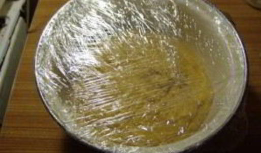 кулич пасхальный с изюмом