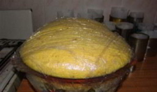 кулич пасхальный с изюмом