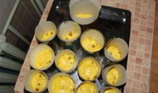 кулич пасхальный с изюмом