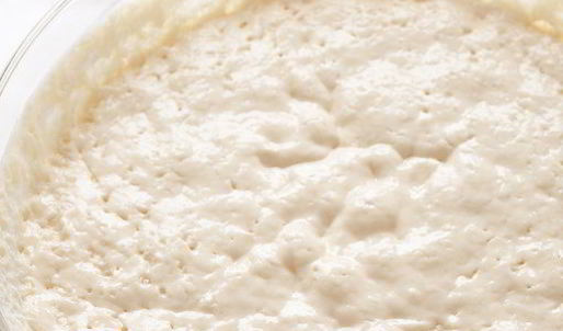 кулич с миндальными орехами