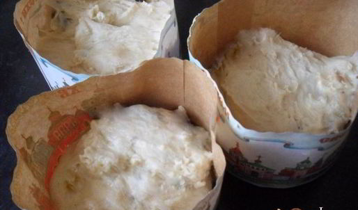 пасхальный кулич и булочки-гнездышки