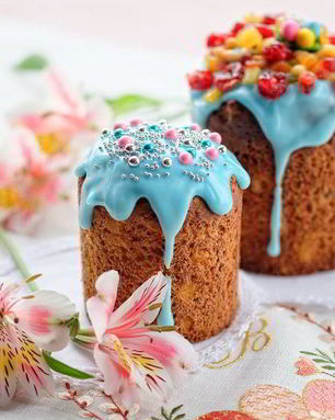 Сочный творожный кулич