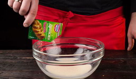 творожный кулич с курагой