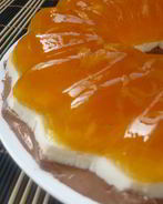 Постное желе на миндальном молоке