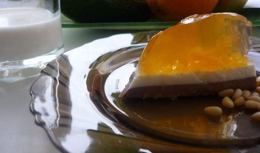 постное желе на миндальном молоке