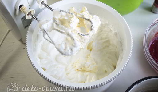 клубничный торт-суфле