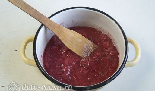 клубничный торт-суфле