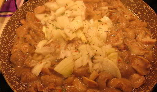 суфле из овощей под маслятами в сметане