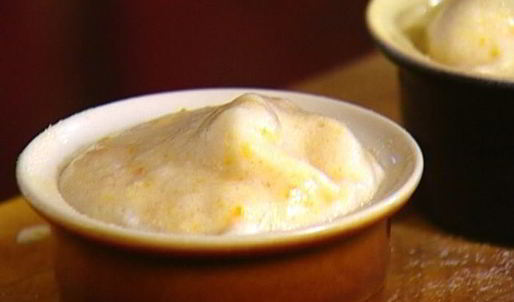 суфле из взбитых яиц с курагой