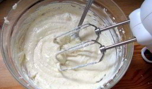 тирамису без яиц, с рикоттой и клубникой