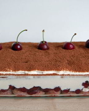 Тирамису с вишней