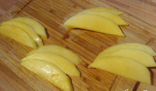 экзотический манговый тирамису