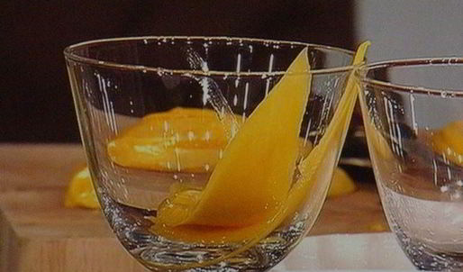 экзотический манговый тирамису