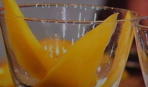 экзотический манговый тирамису