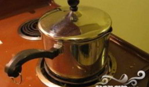 желе из свежих киви с ревенем