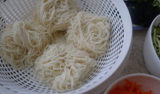 чанчи куксу — праздничная корейская лапша