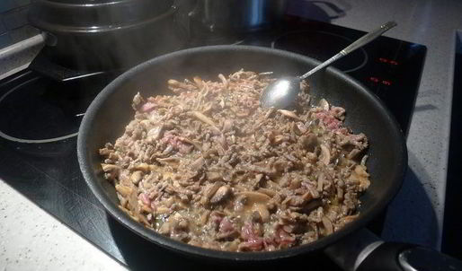 чанчи куксу — праздничная корейская лапша