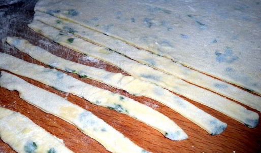 домашняя зеленая лапша