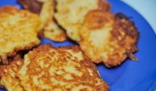 драники с грибным соусом