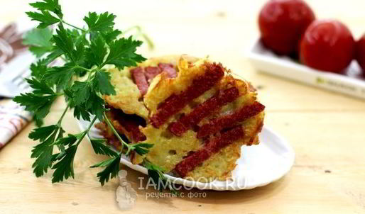 драники с колбасой