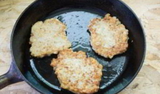 драники в горшочках с мясом