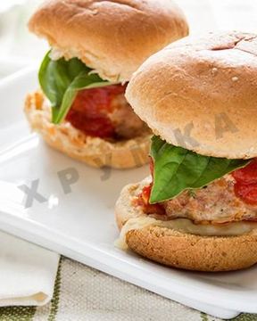 Булочки с фрикадельками из индейки в духовке