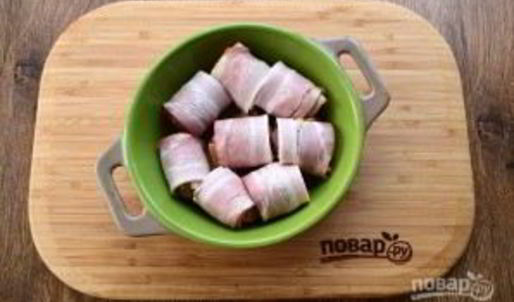 фрикадельки с беконом в сливочно-томатном соусе