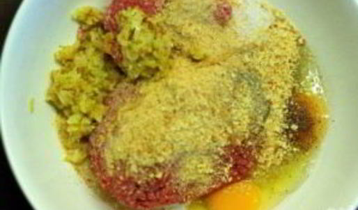 фрикадельки с подливой