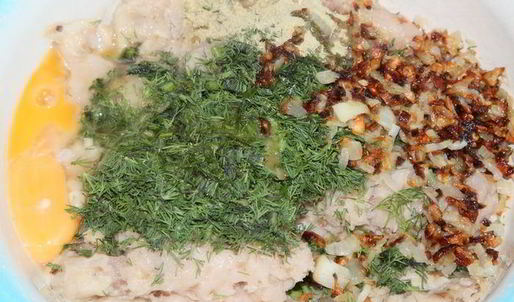 фрикадельки с сюрпризом