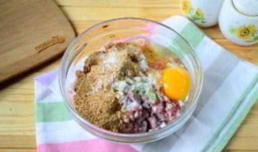 фрикадельки с вишневым соусом