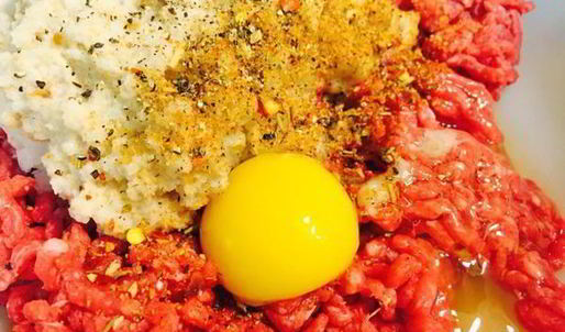 фрикадельки в грибном соусе