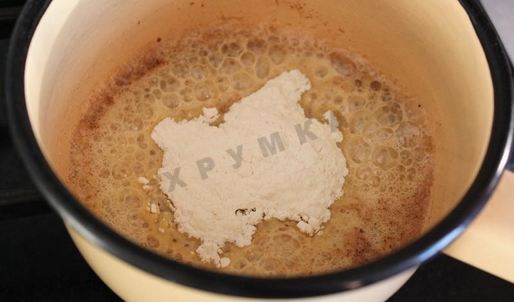 куриные фрикадельки в сметанном соусе