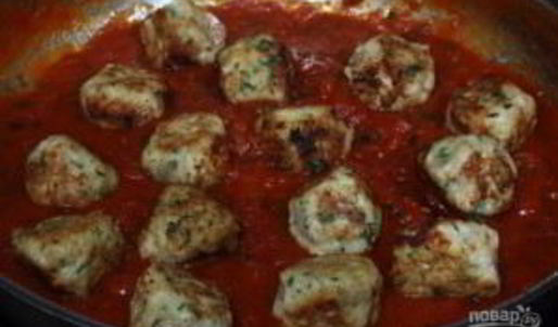 куриные фрикадельки в соусе