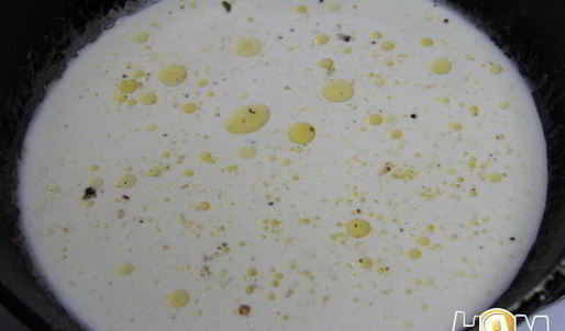 куриные фрикадельки в сырно-сливочном соусе