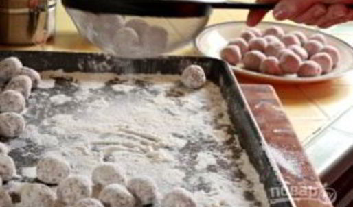 макароны с фрикадельками