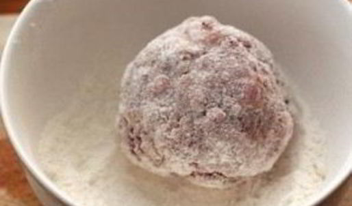 мясные фрикадельки с моцареллой