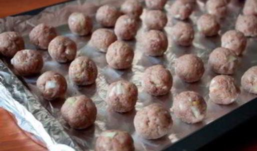 остро-сладкие закусочные фрикадельки