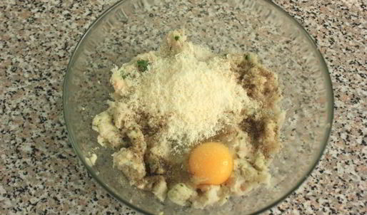 рыбные фрикадельки с соусом айоли