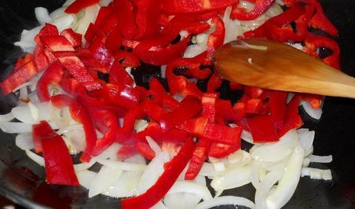 спагетти с фрикадельками леди и бродяга