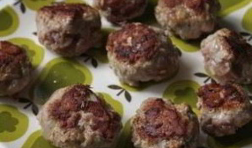 спагетти сквош с фрикадельками и шпинатом