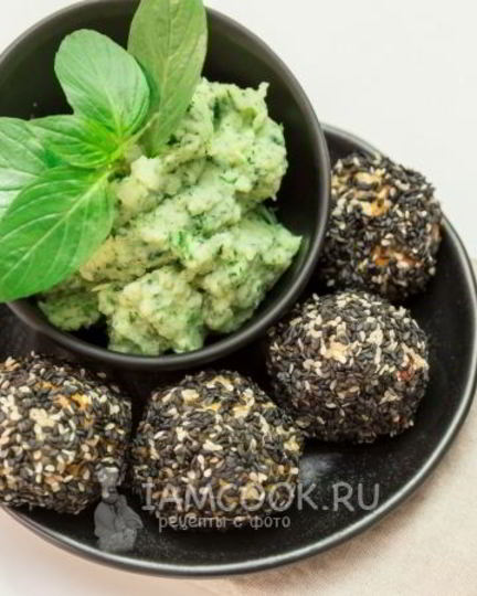 Рецепт закусочных куриных фрикаделек