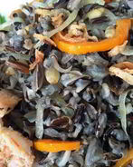 Дикий рис с овощами