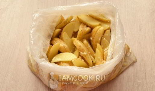 картофель по-деревенски с чесноком в духовке