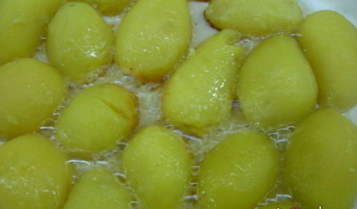 картофель с беконом и чесночком