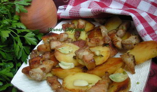 картофель с беконом и чесночком