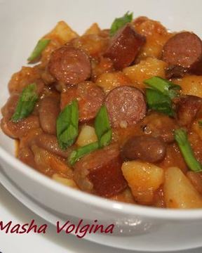 Картофель с охотничьими колбасками